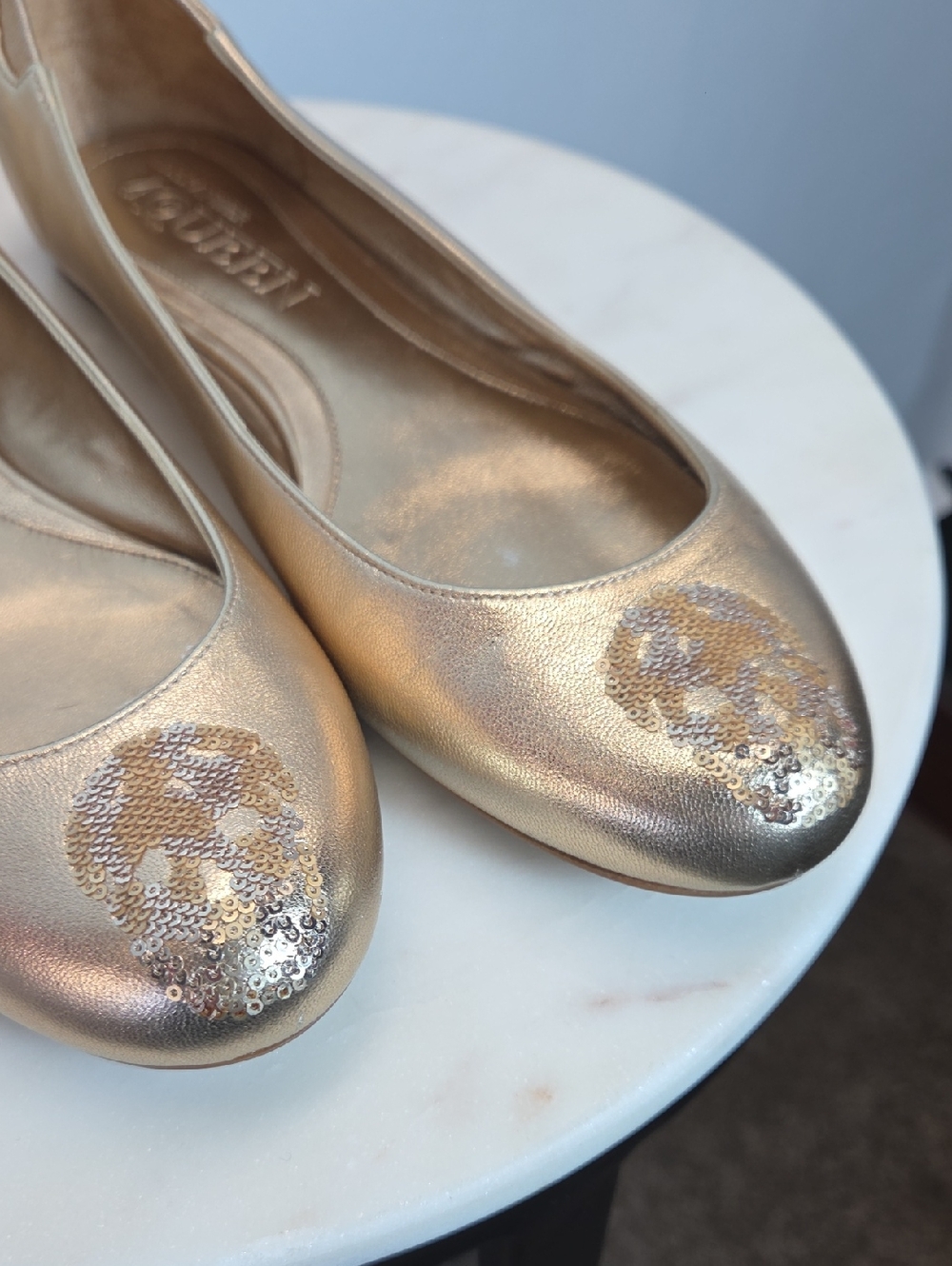 Alexander McQueen Gold Leather Metallic Sequin-Toe Ballet Flats Size 37.5 - Picture 8 of 13